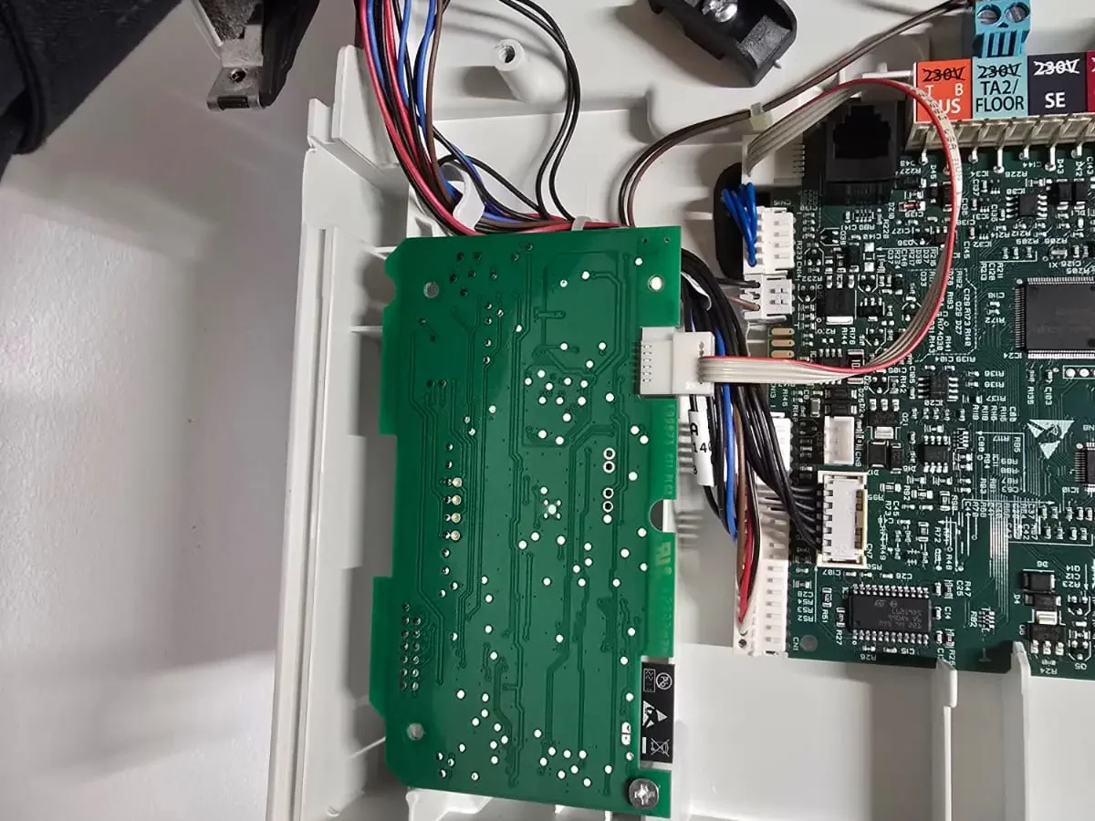 Modem wifi ?i un cablu Ariston One, One+